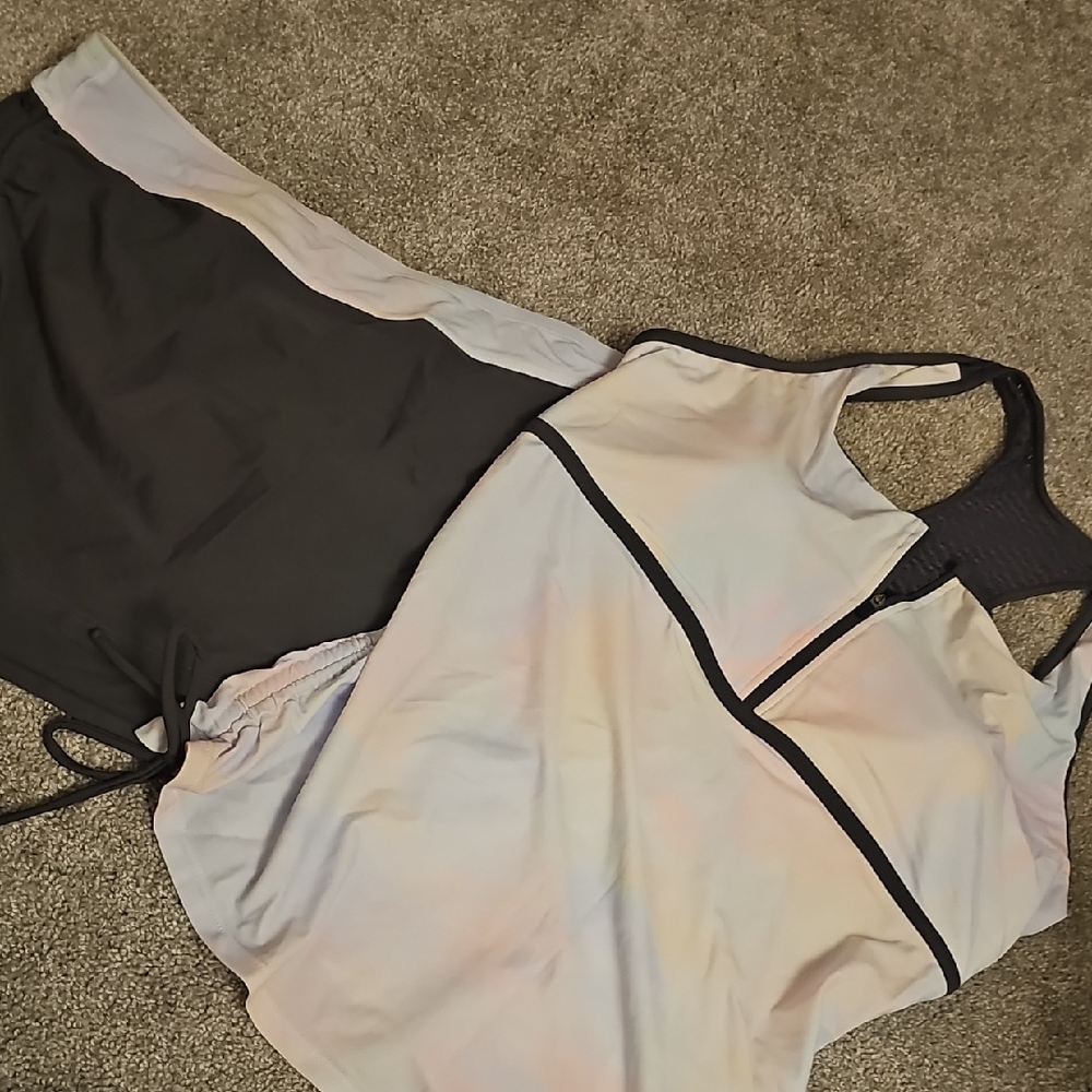 B6🔹️Chic Gray And Pastel TyeDye Swim Set